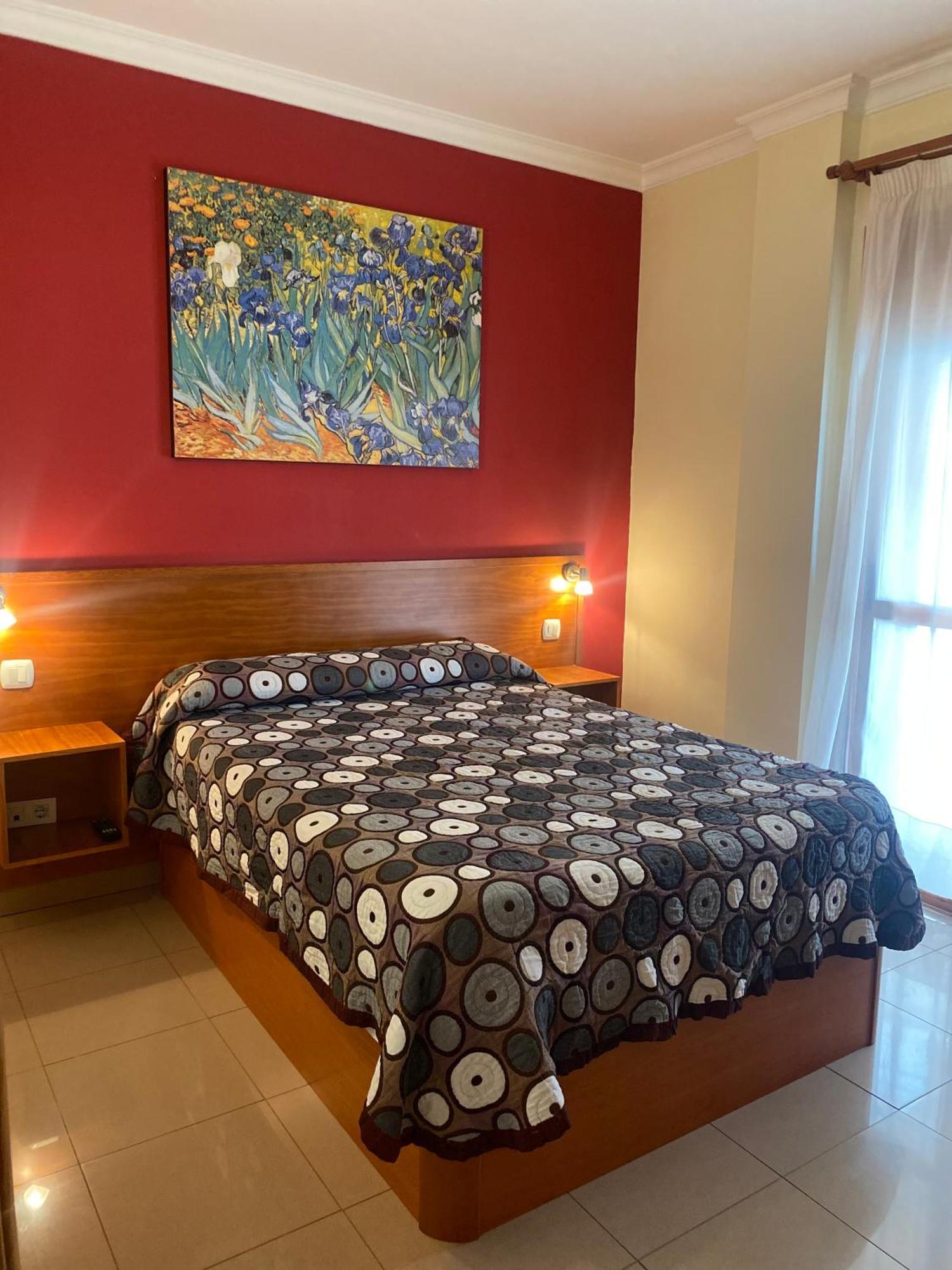 Apartamentos Maria Del Carmen Торремолинос Экстерьер фото