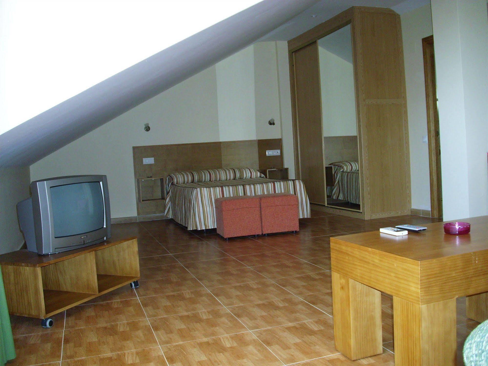 Apartamentos Maria Del Carmen Торремолинос Экстерьер фото